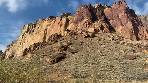 Central Oregon – Smith Rock State Park – Shoreline Panorama