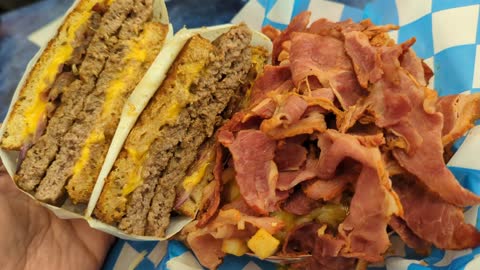 Patty Melt & Pastrami Chli Cheese Fries