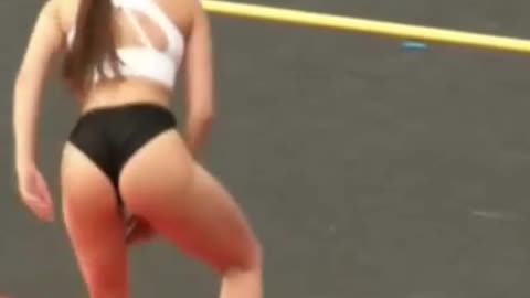 Gabriela Liminovic Beautiful High Jump