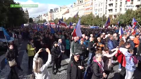 Protesters rally in Prague demanding gas imports from Russia