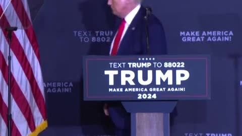 Trump mocks Biden by appearing clueless on stage