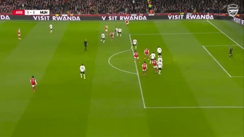 HIGHLIGHTS _ Arsenal vs Manchester United (2-3) _ Nketiah (2), Saka