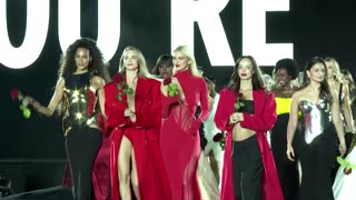 Jane Fonda, Kendall Jenner walk star-studded L'Oreal show