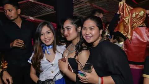 Redlight Clubs – Nightlife and Nightclubs in Bali Indonesia – Destination for Tourism