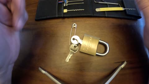 Lock Picking Basics - Master Locks