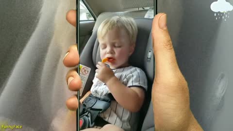 Baby Falling Asleep -Funny Baby Videos👶-01