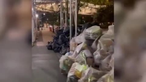 Trash Piling Up In NYC Due To J4b Mandates For Sanitation Workers