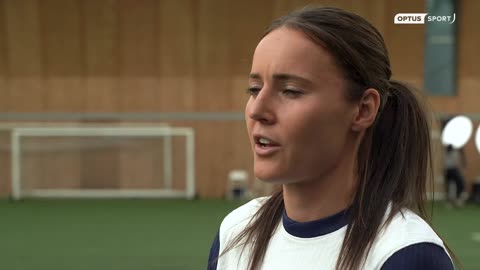 HAYLEY RASO: 'Women's Super League is the best league in the world' | Aussies take over Tottenham 🐓