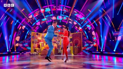 Tony Adams & Katya Jones Jive to Land of 1000 Dances by Wilson Pickett ✨ BBC Strictly 2022