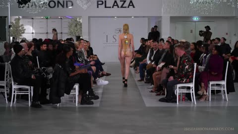 Fashion Awards 2022 - Part 1 (Nude Accessory Runway Catwalk Show)