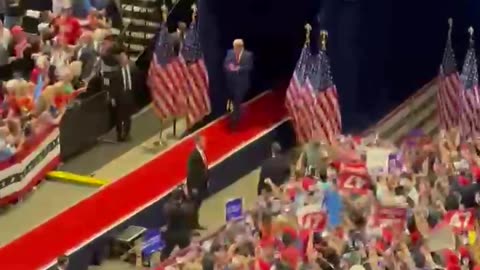 The crowd of working people to see Trump at the Nassau Collisseum, LI, NY