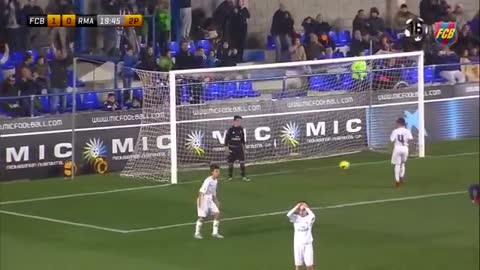 VIDEO: Incredible Free kick from 10 years old kid