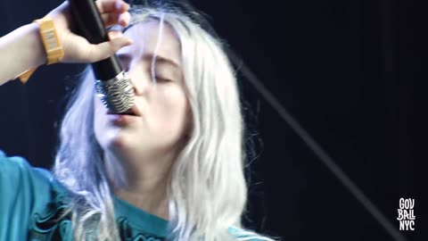 Billie Eilish - Lovely(with khalid)"live at GOV BALL 2018