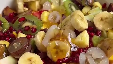 Healthy fruits salad