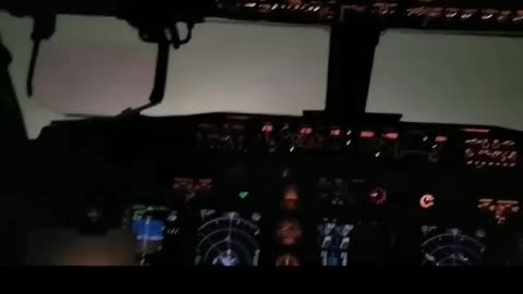 Aproximação Noturna ✈️