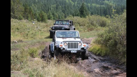 COLORADO BULL RUN 4X4 JEEPS