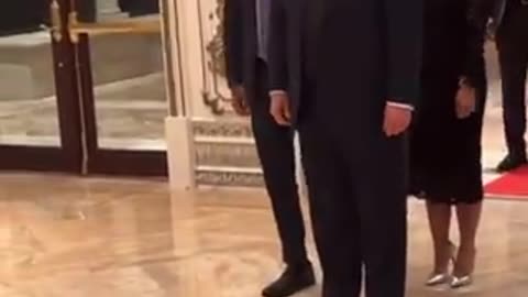 Another vid Donald & Melania arriving at last nights event w/Vivek & his wife Apoorva