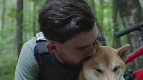 Dog kissing video