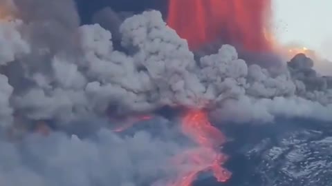 Etna volcano eruption in Italy again