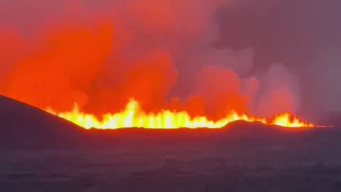 BREAKING: Volcano erupts in Iceland