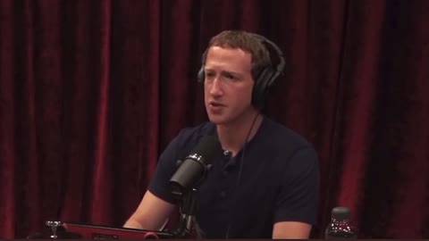 Zuckerberg admits FBI collusion with Facebook Twitter