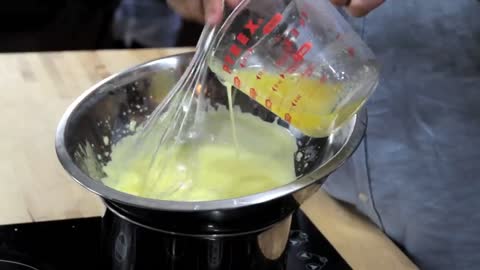 The Food Lab: How To Make 1-Minute Hollandaise