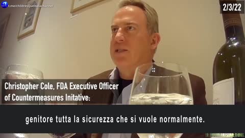 BREAKING: Il funzionario esecutivo della FDA su Hidden Cam rivela la futura politica COVID.