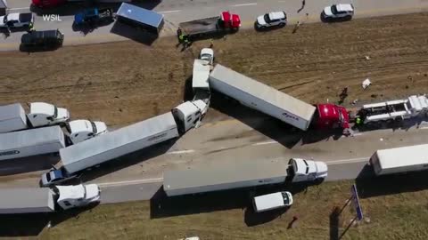 Multiple deaths reported in pileup on Missouri interstate