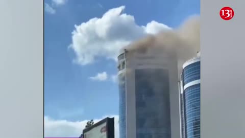 HORRIFIC FIRE in a 26-storey residential building in Kazakhstan - People are being evacuated