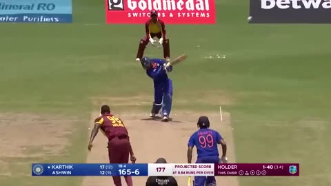 Brilliant_DK_Dinesh_Karthik_Smashes_Blistering_41_Runs__