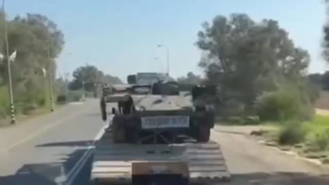 Footage of the transport of some piece of equipment of the IDF