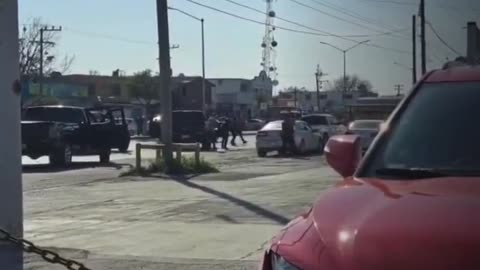 Mexico: Reports that Gulf Cartel sicarios forcibly freed recently captured Gulf Cartel members...