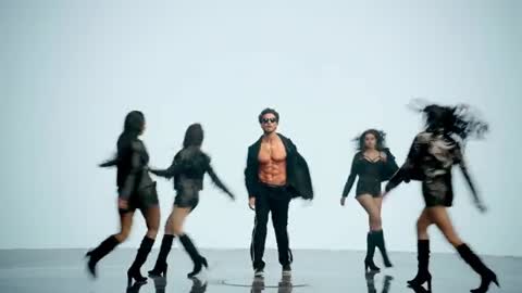 Tiger Shroff - Casanova - Official Music Video_Cut