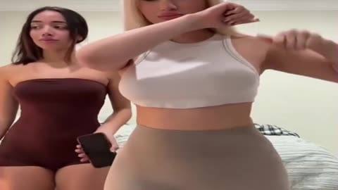 Big bank tiktok challenge 🔥🔥❤️‍🔥ClipchampGirls #twerkmusic #gym #fit #workout