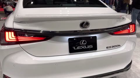 This New 2023 Lexus ES 300h F-Sport Is The Best Luxury Hybrid