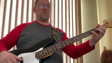 Knee Deep Bass Cover by Zac Brown Band featuring Jimmy Buffett