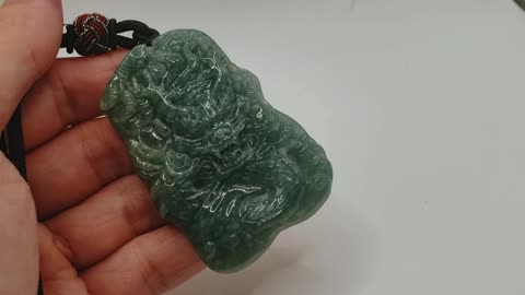 Dark Green Dragon #jade #dragon #pendant #jewelry #giftideas #reels