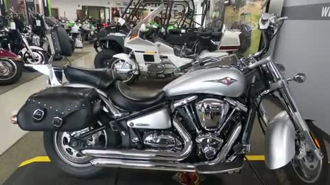 Kawasaki Vulcan 2000 Classic