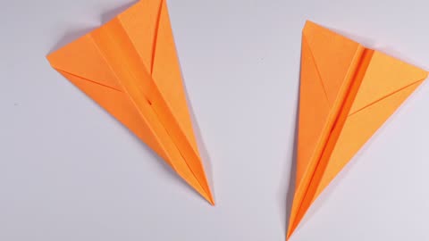 How To Fold A Paper Airplane That Flies Far.