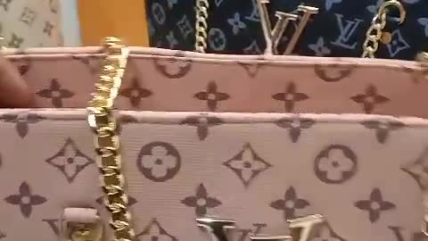 Louis Vuitton big size tote bag with half chain half belt