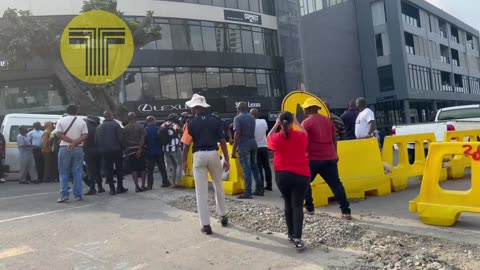 Taxistas de Durban en huelga tras el cierre de una parada de taxis