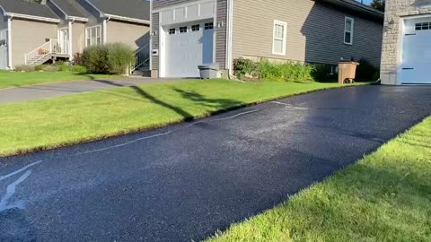 Professional Asphalt Spray Sealing: “The Very Hot Day Spray One” Top Coats Pavement Maintenance