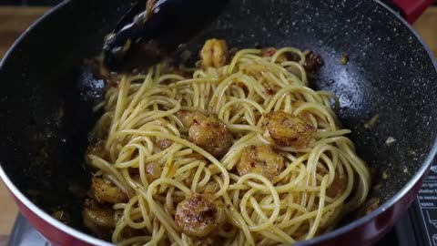 Butter Garlic Shrimp Pasta Recipe | Spicy Prawn Pasta