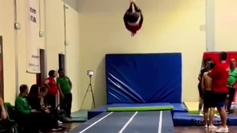 Man can fly 🚀 (lub._lubIG) #gymnastics #highflyer #nodaysoff