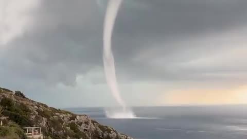 Water Spout Off Italian Coast 🌊🌧️🇮🇹