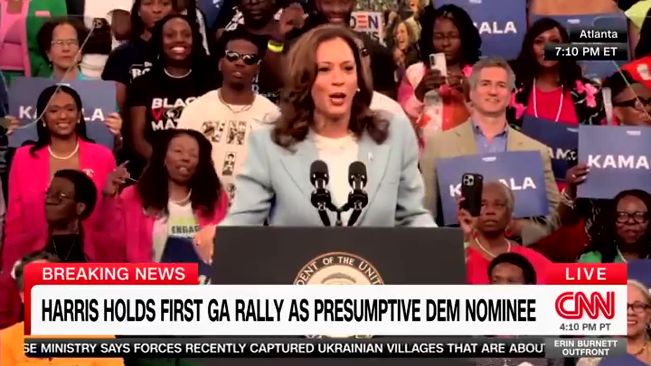 🚨 Kamala unveils a new accent at her Atlanta: embarrassing