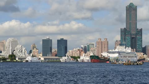 Kaohsiung Cijin Ferry and City Skyline 🇹🇼 (2023-07)