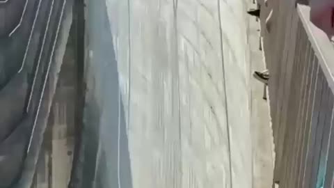 Bungee jumping on a Water dam