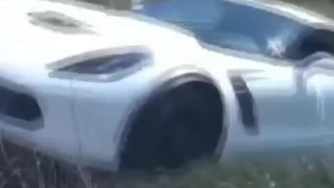 Showing off car fail