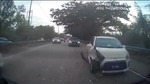 Dashcam Captures Rear-End Collision